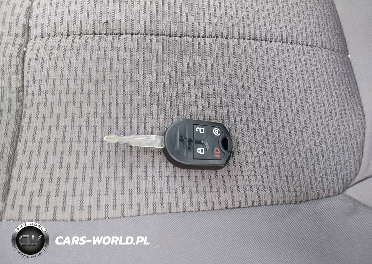 2012 Ford F-250 Xl VIN:1FTBF2A69CEB41033 - 11