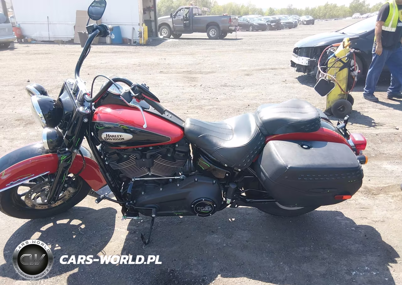 2022 Harley-Davidson Flhcs VIN:1HD1YBK13NB037987 - 12