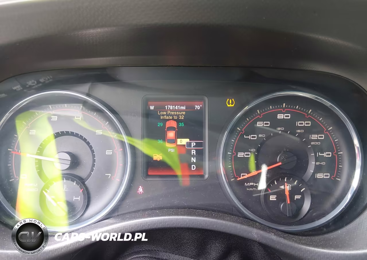 2014 Dodge Charger R-T VIN:2C3CDXCT8EH368918 - 7