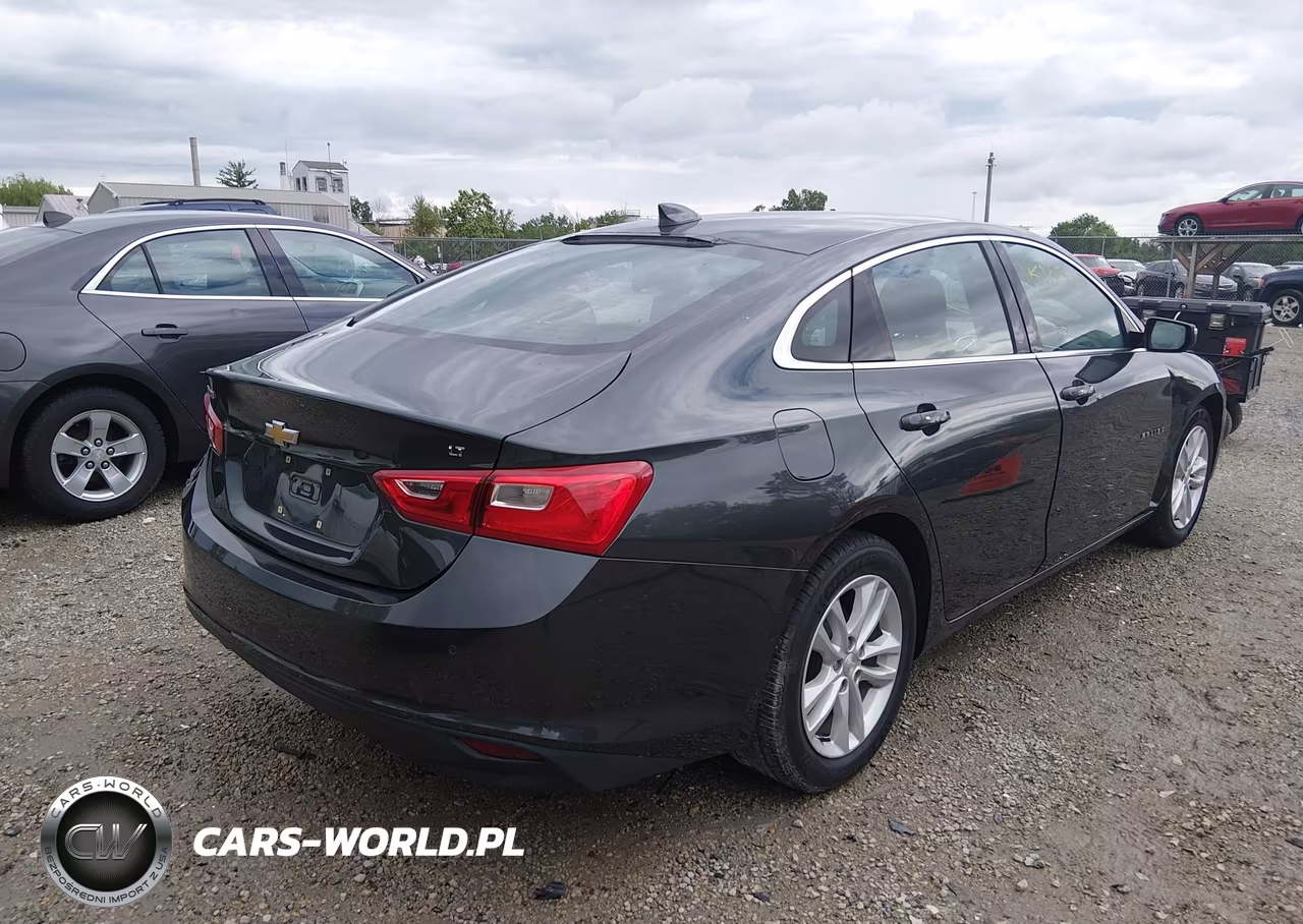 2017 Chevrolet Malibu 1Lt VIN:1G1ZE5ST7HF233632 - 4
