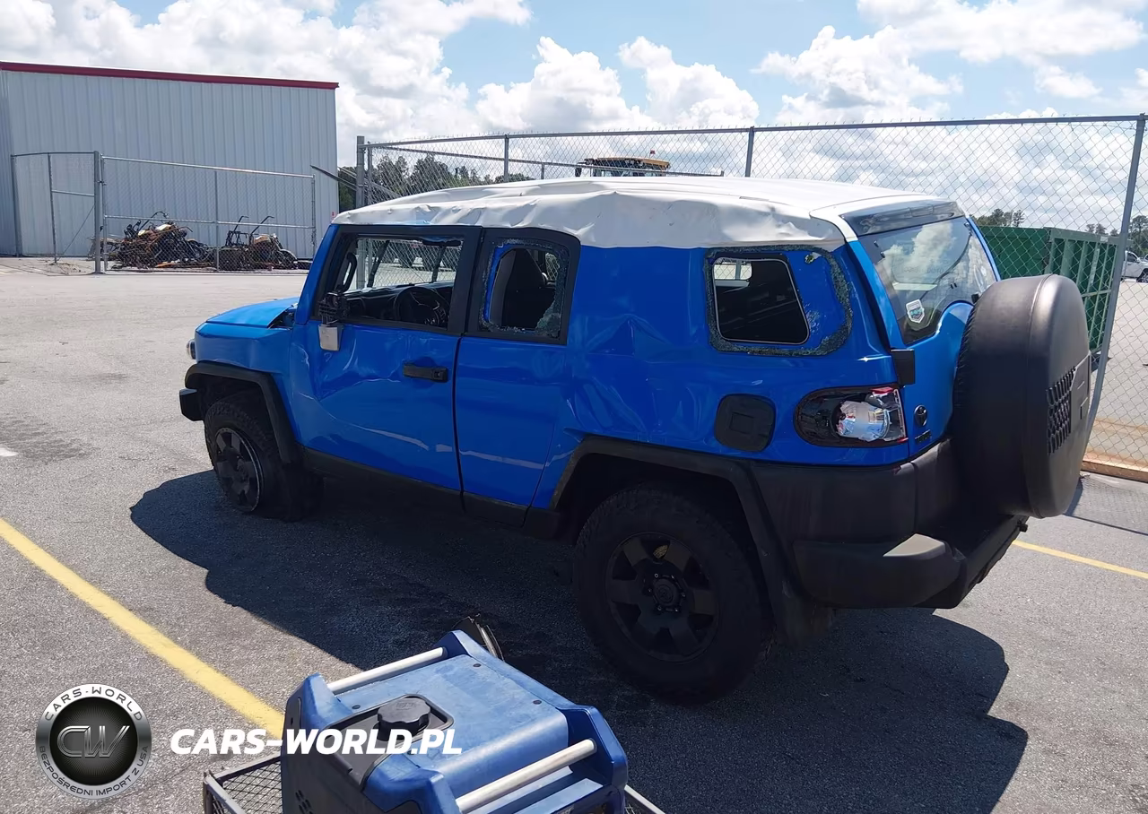 2007 Toyota Fj Cruiser VIN:JTEBU11F970016709 - 3