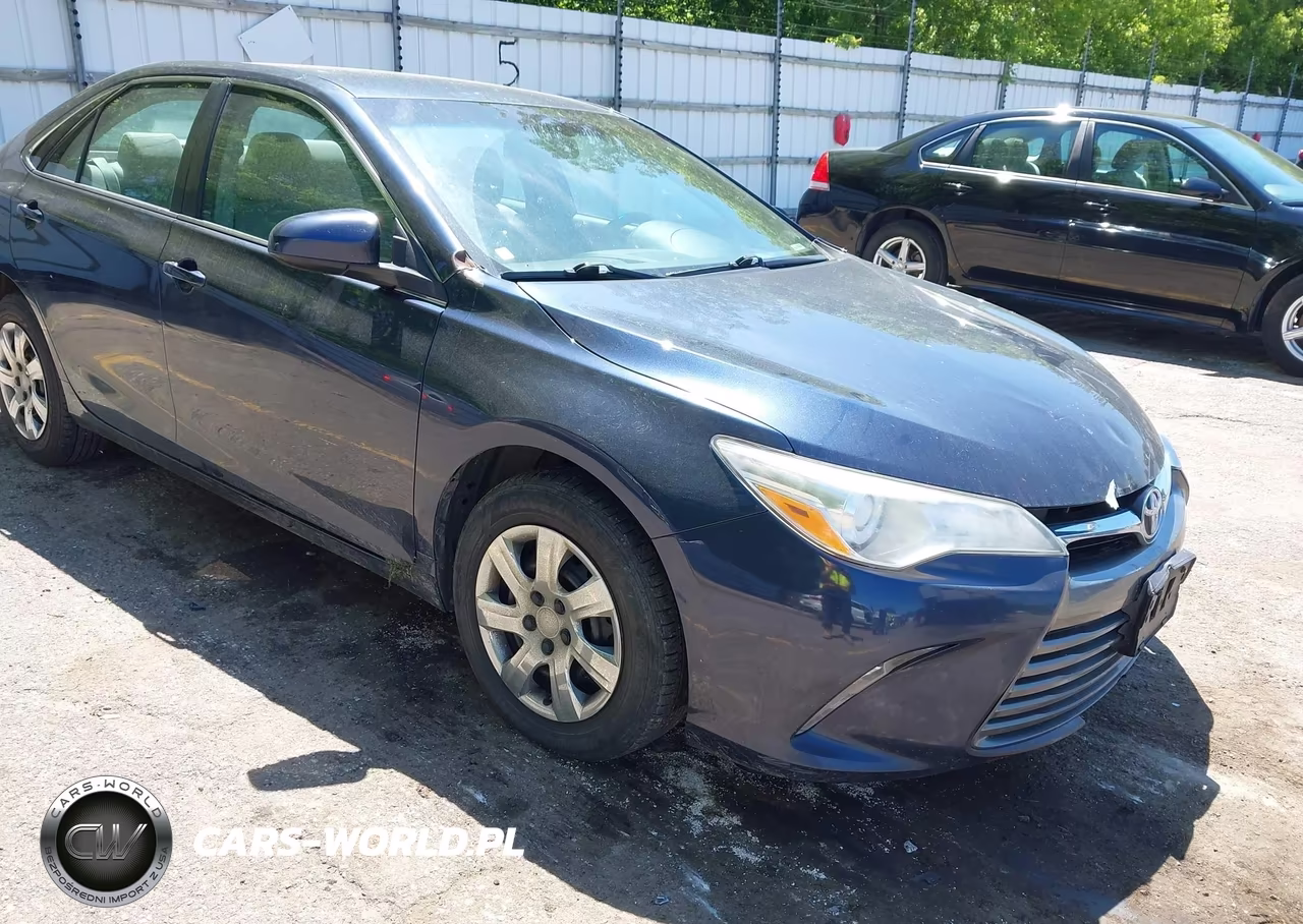 2017 Toyota Camry Le – zdjęcie 1 z 17