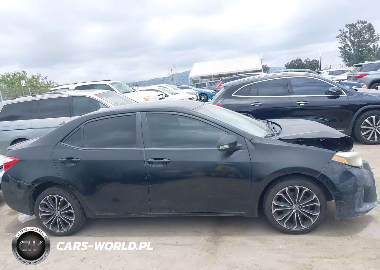 2015 Toyota Corolla S Plus VIN:5YFBURHE0FP334125 - 14