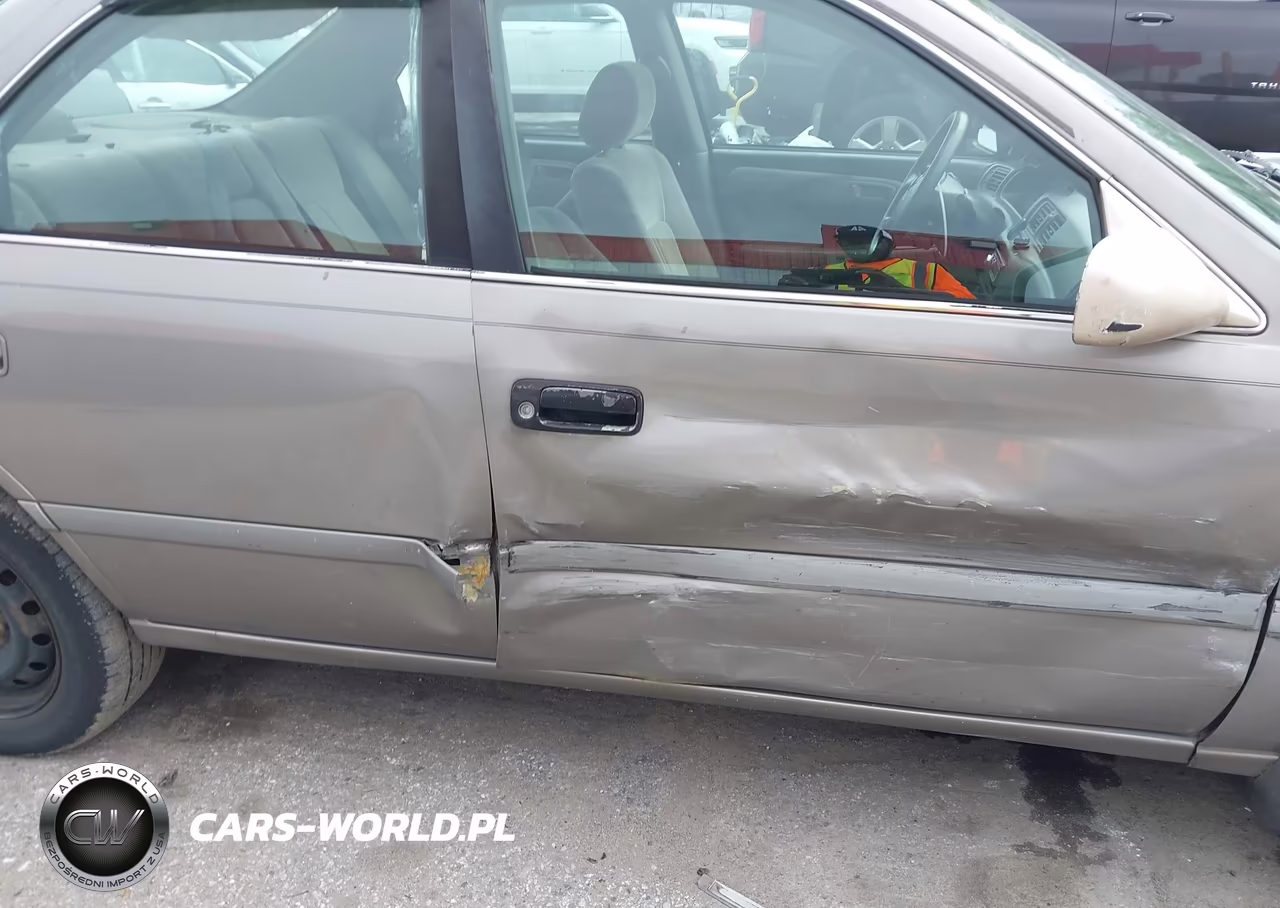 2001 Toyota Camry Ce VIN:4T1BG22K21U099439 - 18