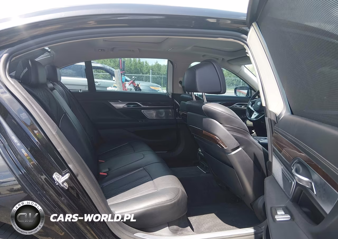 2016 BMW 750I xDrive VIN:WBA7F2C50GG416788 - 8