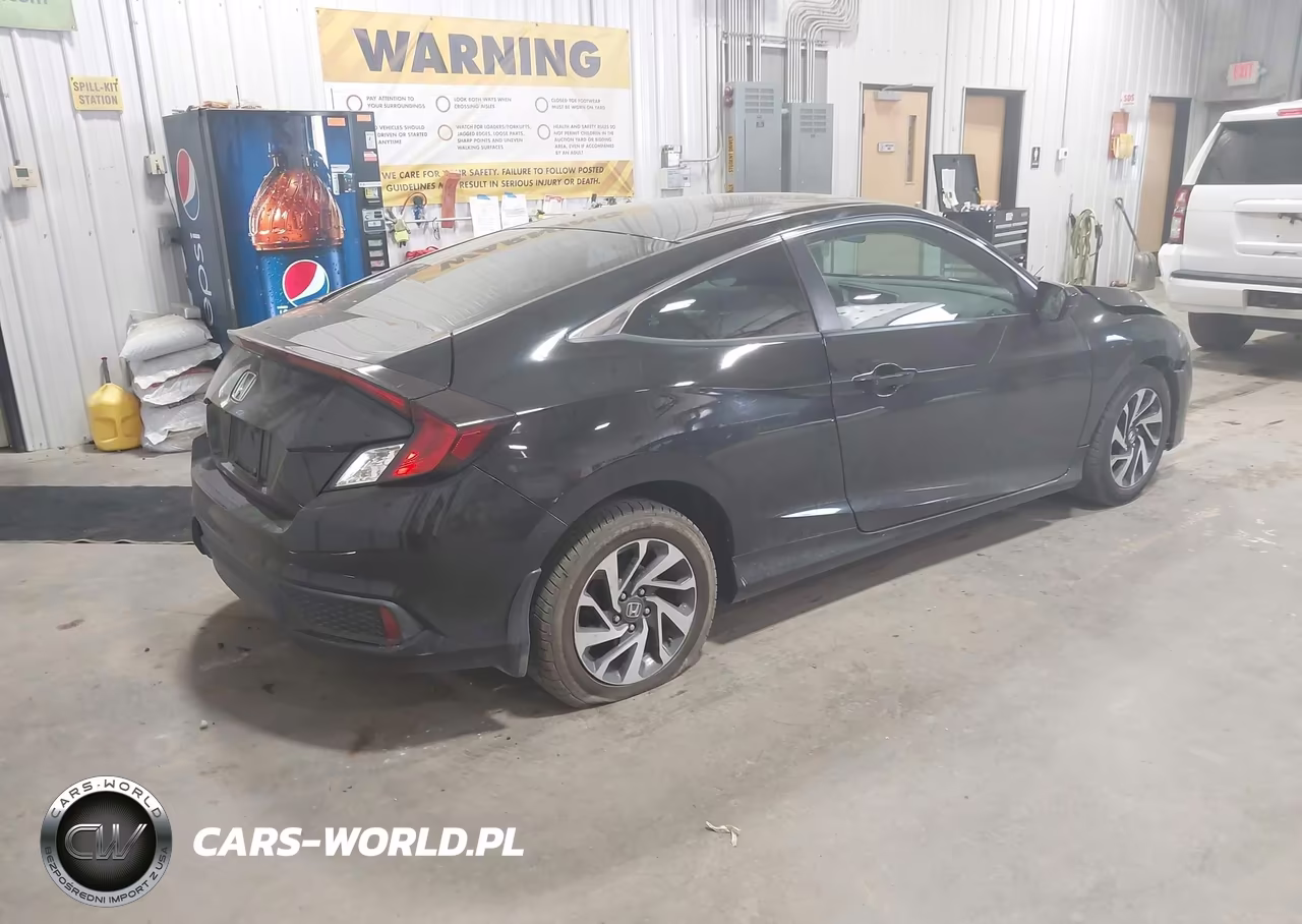 2017 Honda Civic Lx-P VIN:2HGFC4B00HH307943 - 4