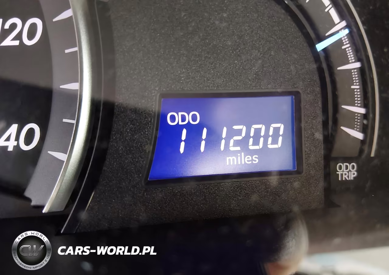 2015 Toyota Camry Le VIN:4T4BF1FK3FR510111 - 15