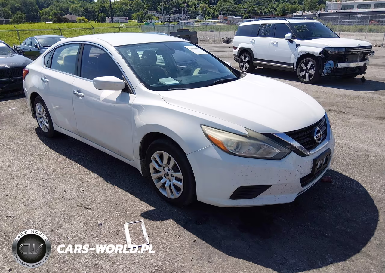 2017 Nissan Altima 2.5 S – zdjęcie 1 z 11