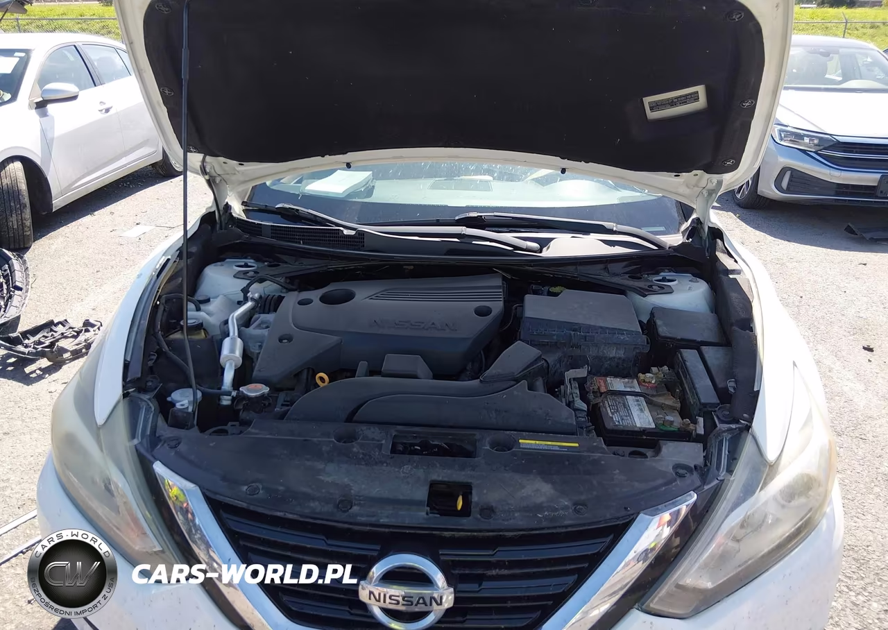 2017 Nissan Altima 2.5 S VIN:1N4AL3AP5HN363374 - 10