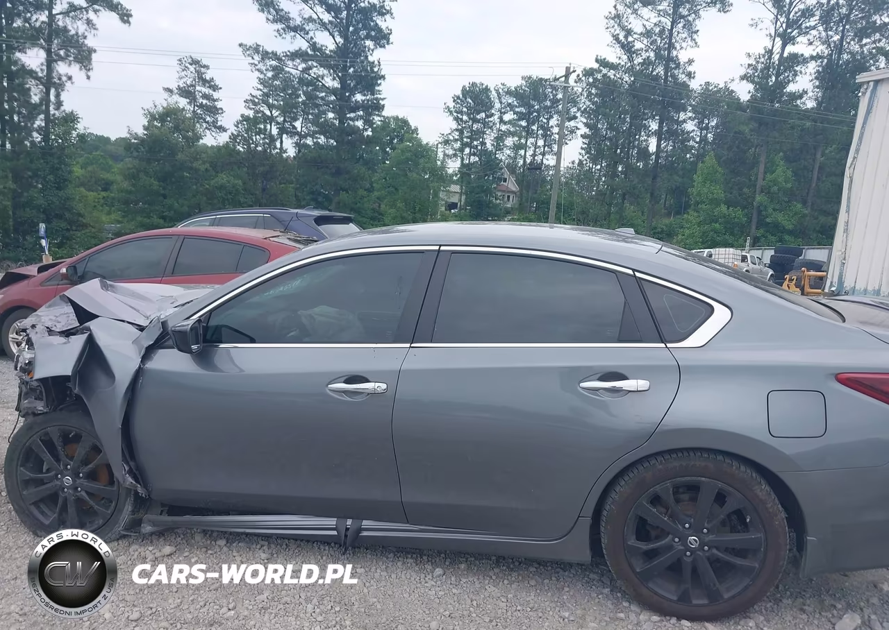 2018 Nissan Altima 2.5 Sr VIN:1N4AL3AP5JC244239 - 13
