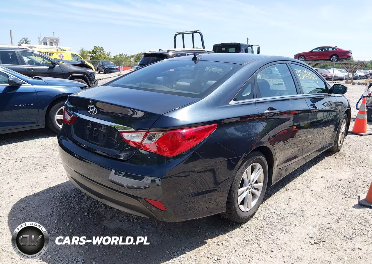 2014 Hyundai Sonata Gls VIN:5NPEB4AC3EH905228 - 4