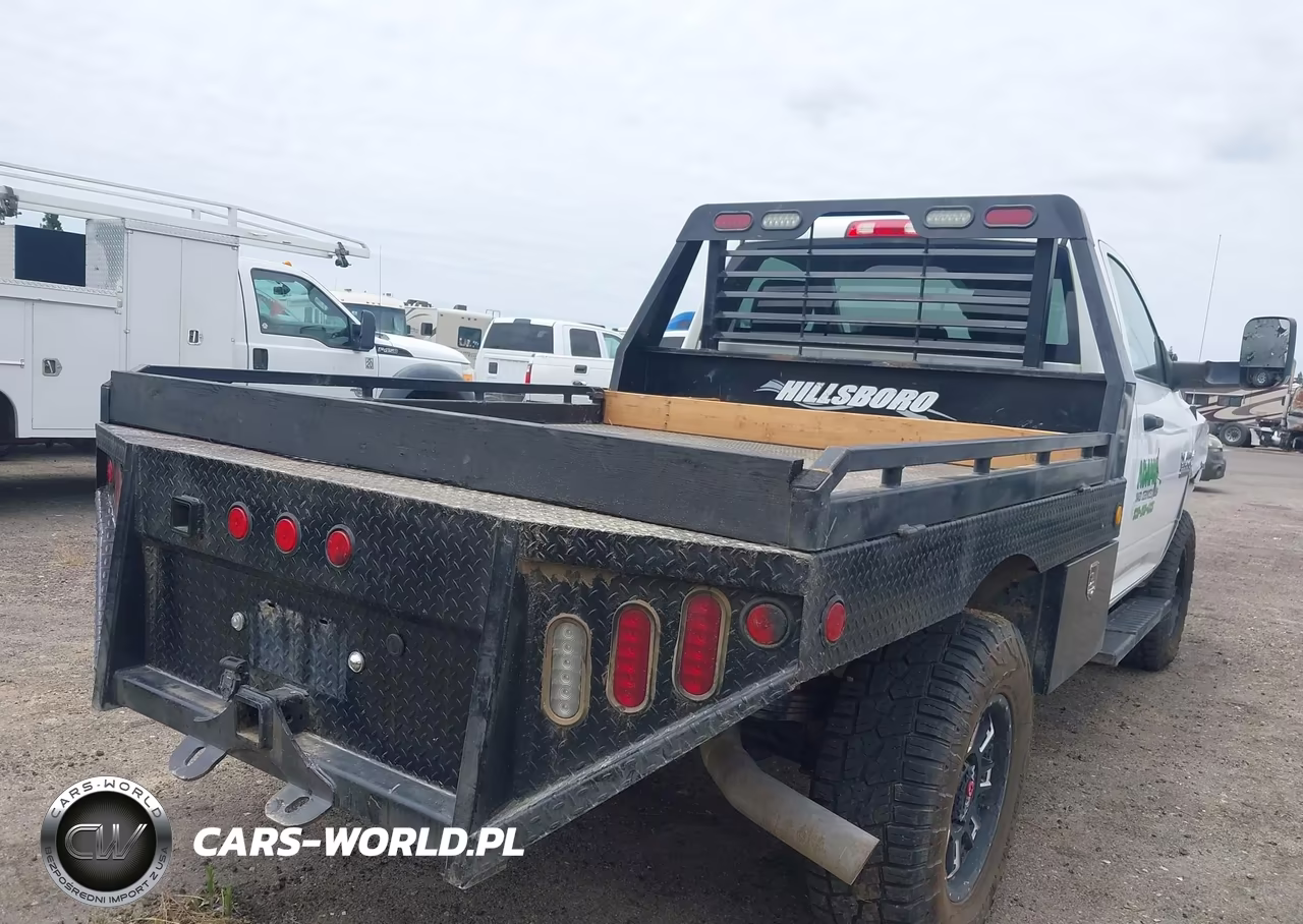 2016 Ram 3500 Tradesman VIN:3C63R3ALXGG227318 - 4