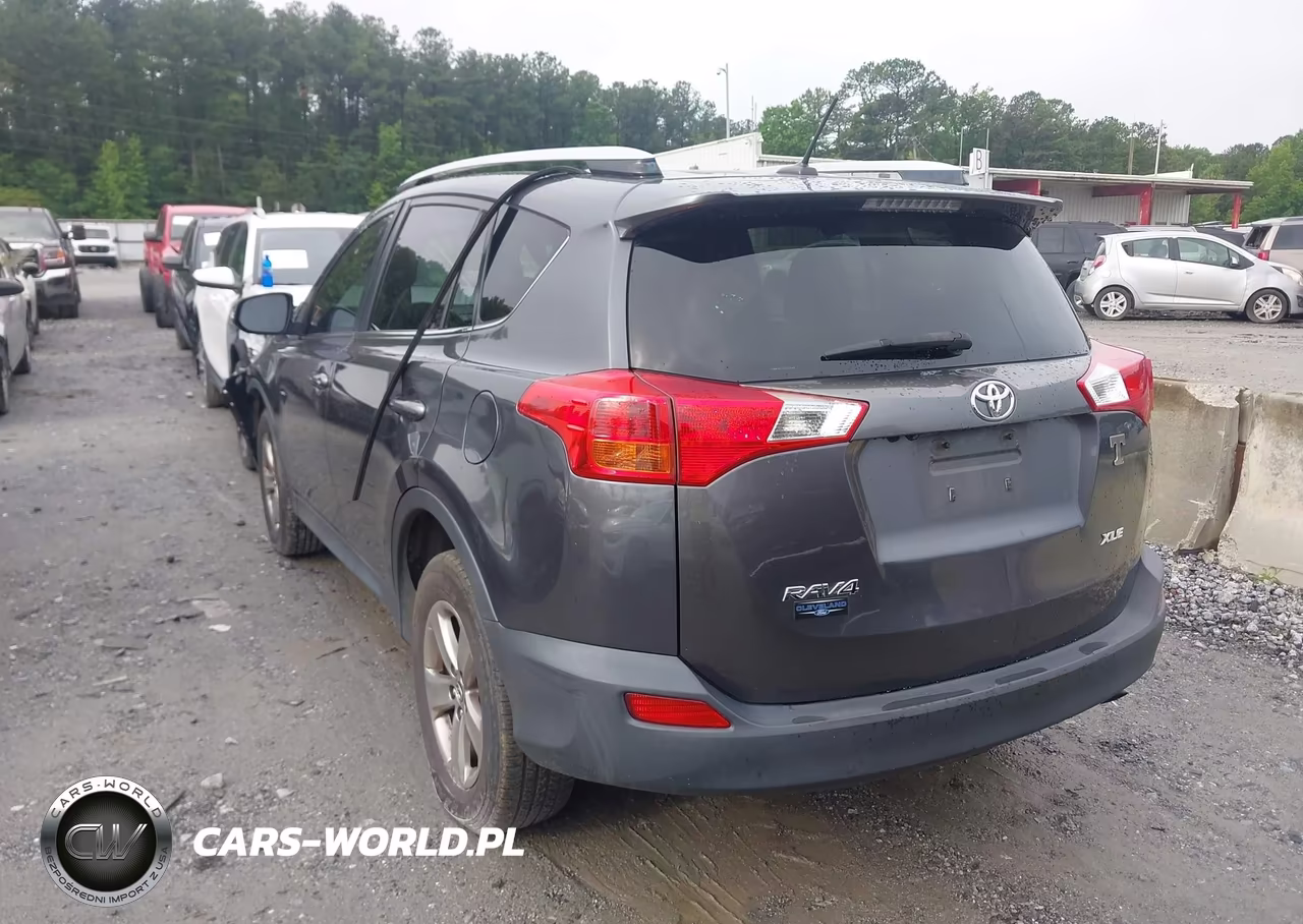 2015 Toyota Rav4 Xle VIN:JTMWFREV2FJ036549 - 3