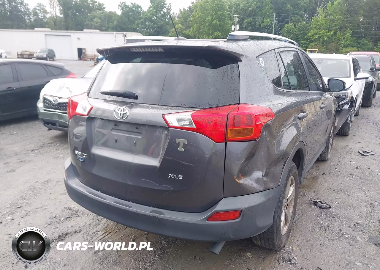 2015 Toyota Rav4 Xle VIN:JTMWFREV2FJ036549 - 4