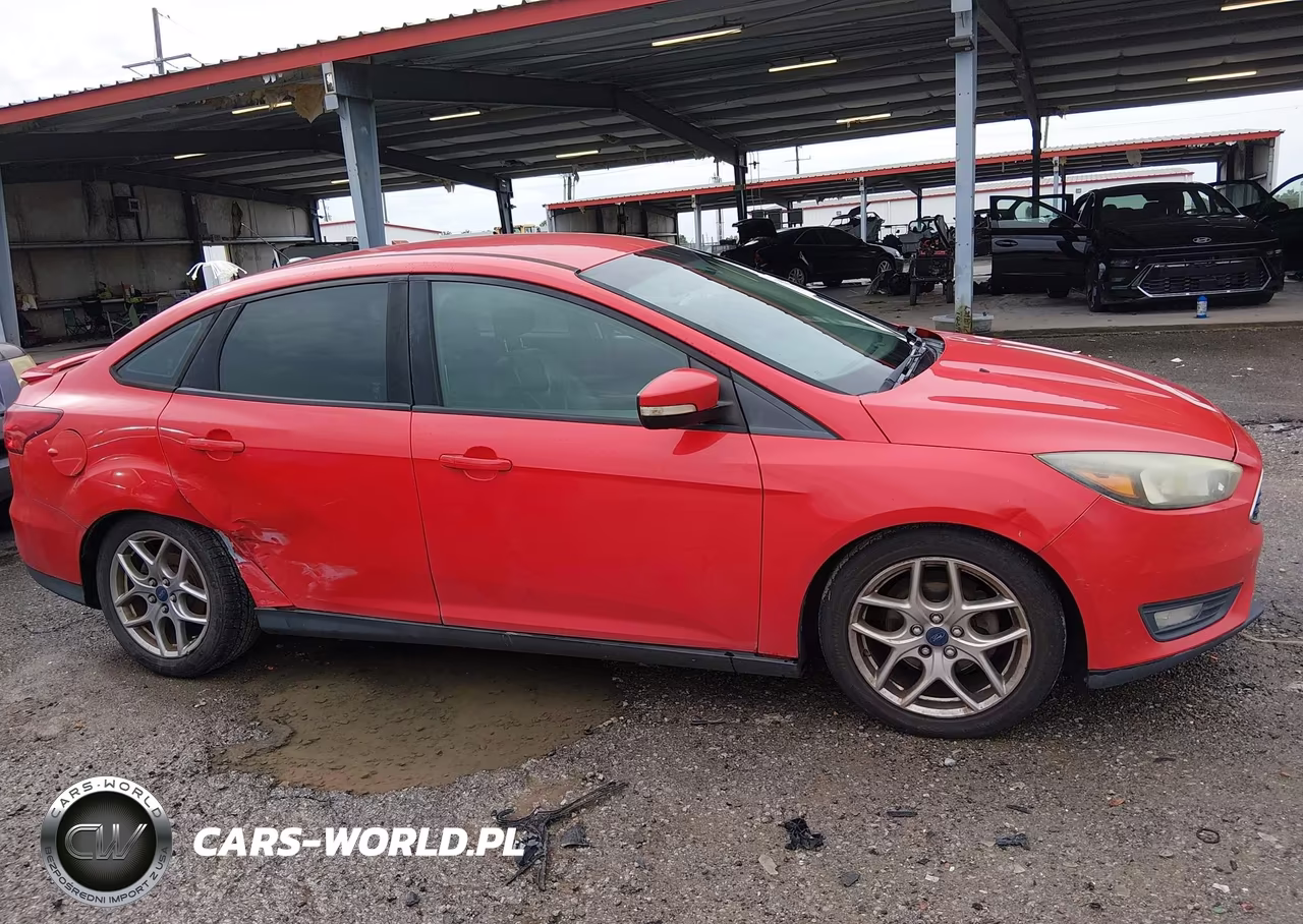 2015 Ford Focus Se VIN:1FADP3F20FL302439 - 13