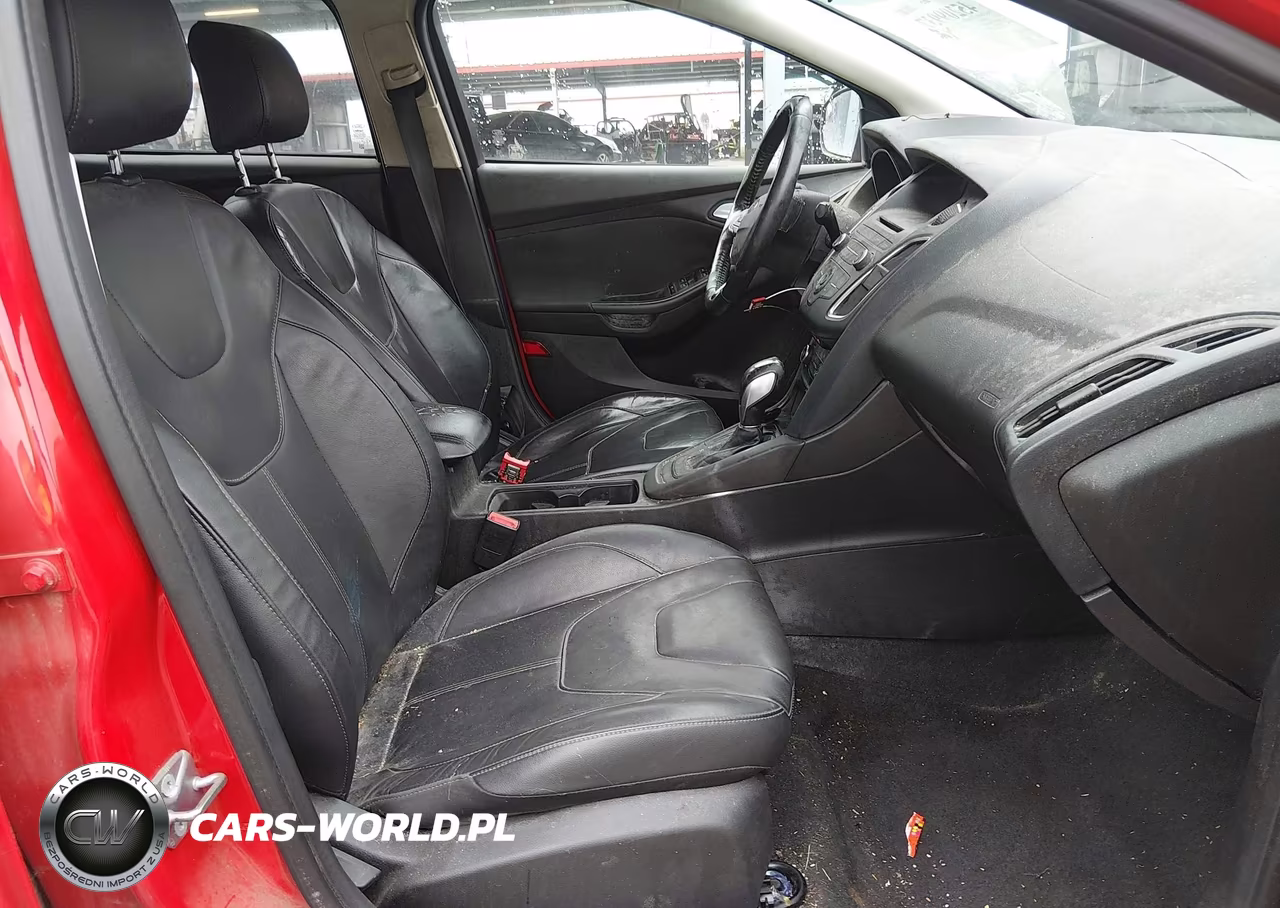 2015 Ford Focus Se VIN:1FADP3F20FL302439 - 5