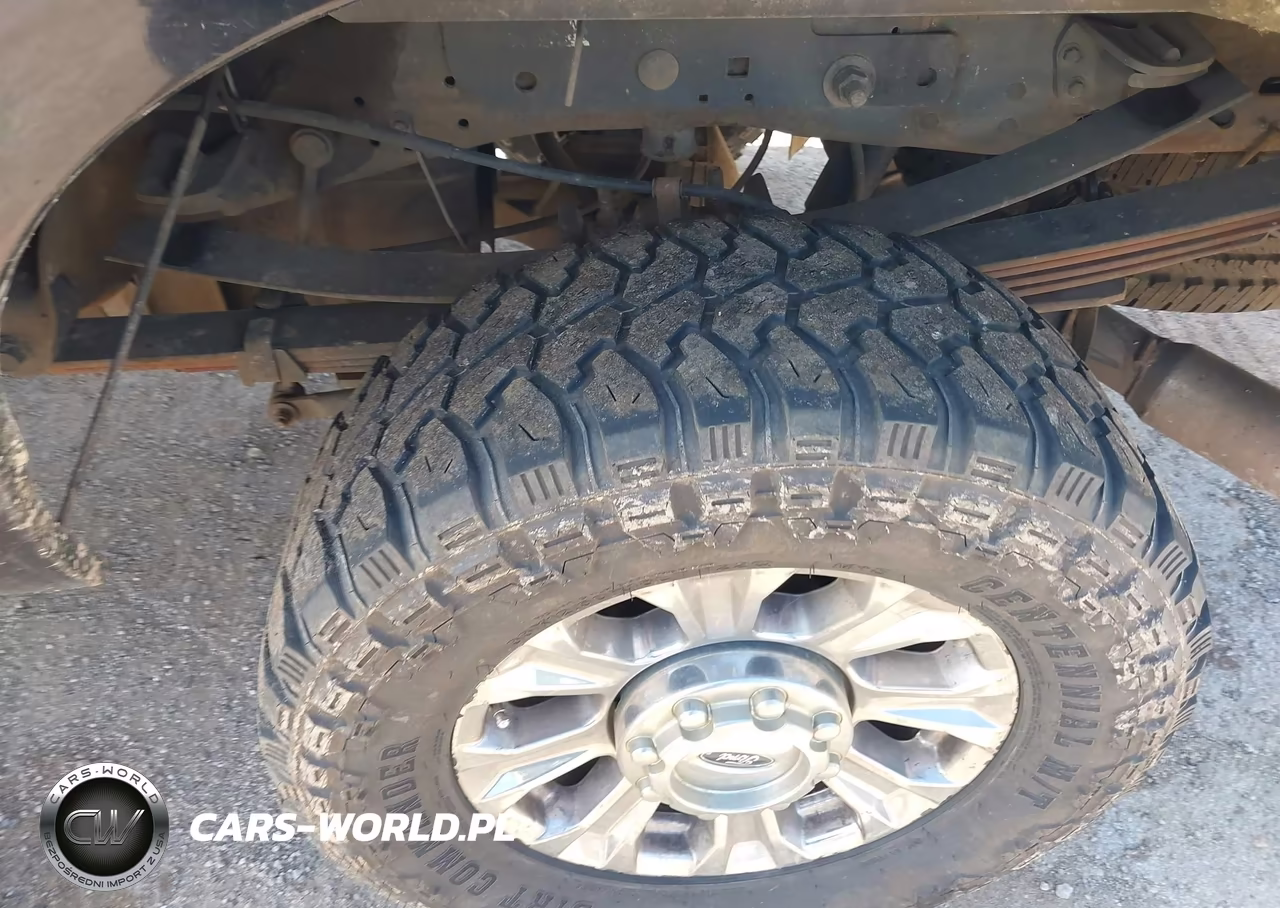 2005 Ford F-350 Lariat-Xl-Xlt VIN:1FTWW31Y05EC18965 - 13