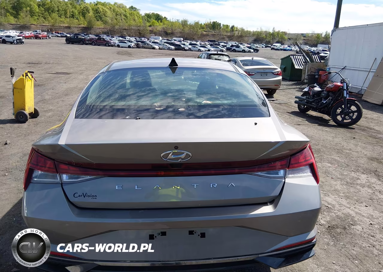 2021 Hyundai Elantra Sel VIN:KMHLN4AG3MU126378 - 16