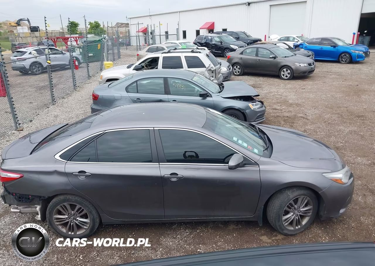 2017 Toyota Camry Se VIN:4T1BF1FK5HU759135 - 13