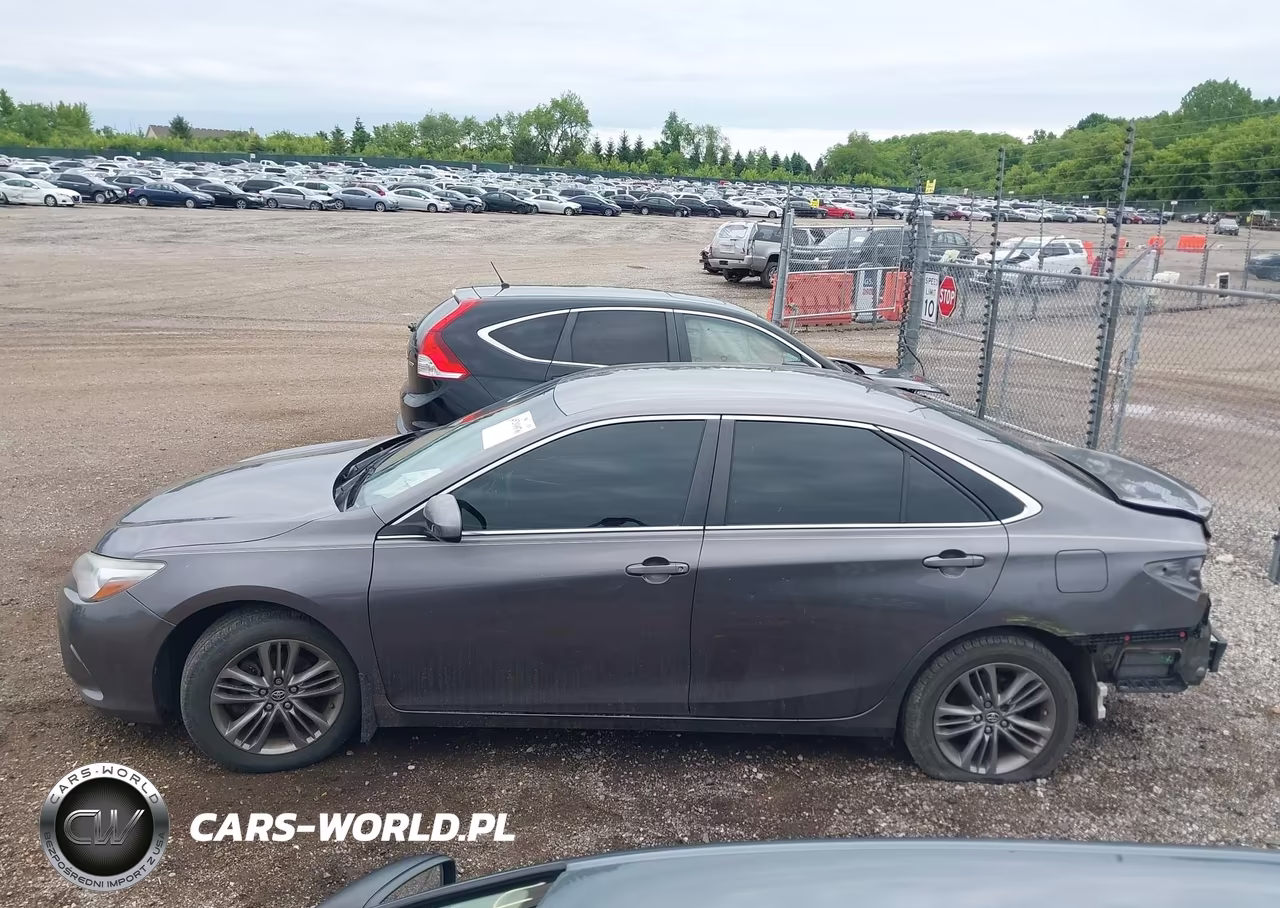 2017 Toyota Camry Se VIN:4T1BF1FK5HU759135 - 14