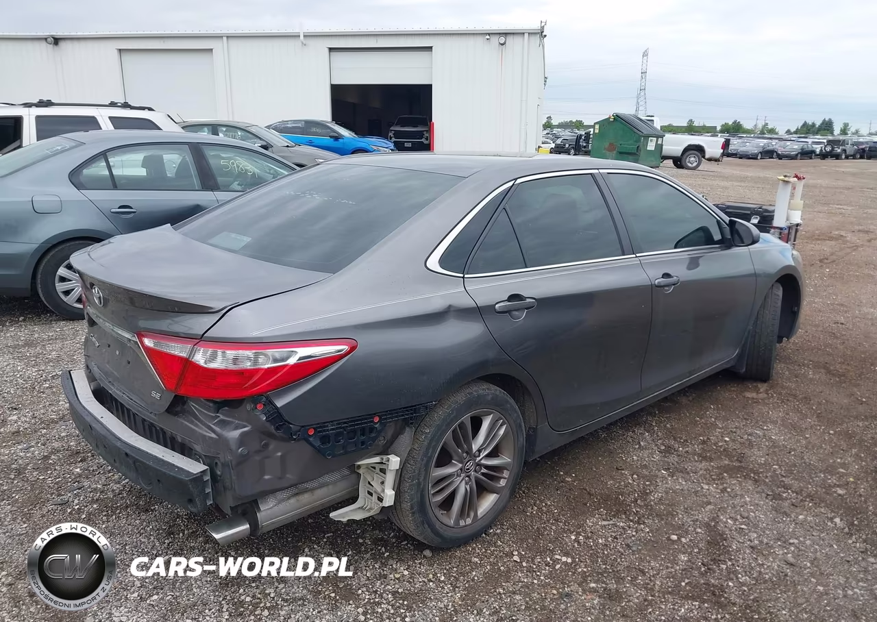 2017 Toyota Camry Se VIN:4T1BF1FK5HU759135 - 4