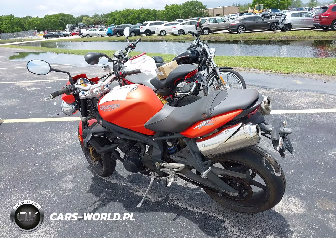 2010 Triumph Motorcycle Street Triple R VIN:SMTD02NE3AJ425260 - 3
