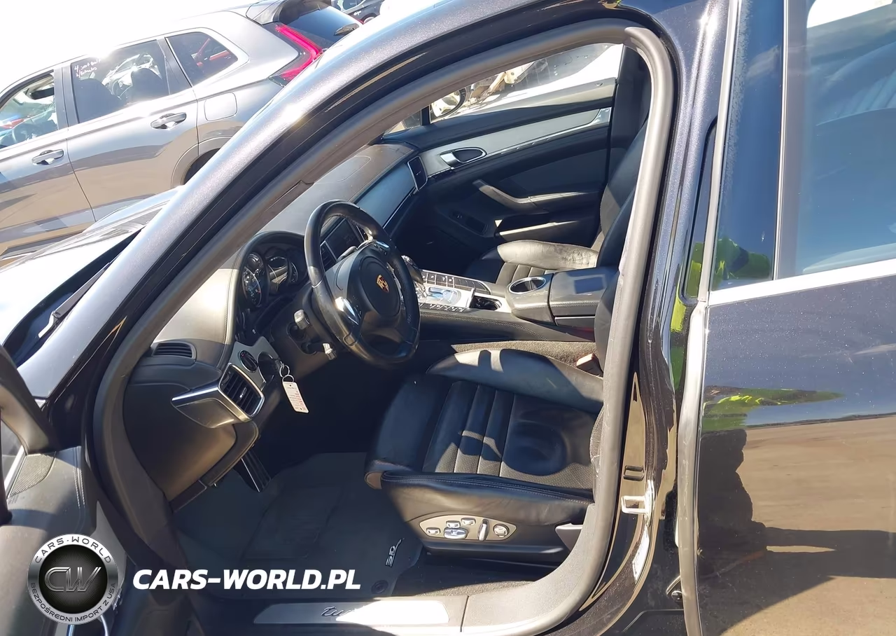 2010 Porsche Panamera Turbo VIN:WP0AC2A77AL090105 - 8