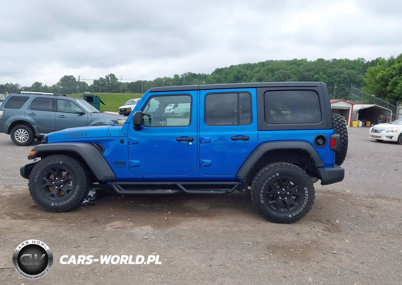 2021 Jeep Wrangler Unlimited Willys 4X4 VIN:1C4HJXDGXMW812800 - 14