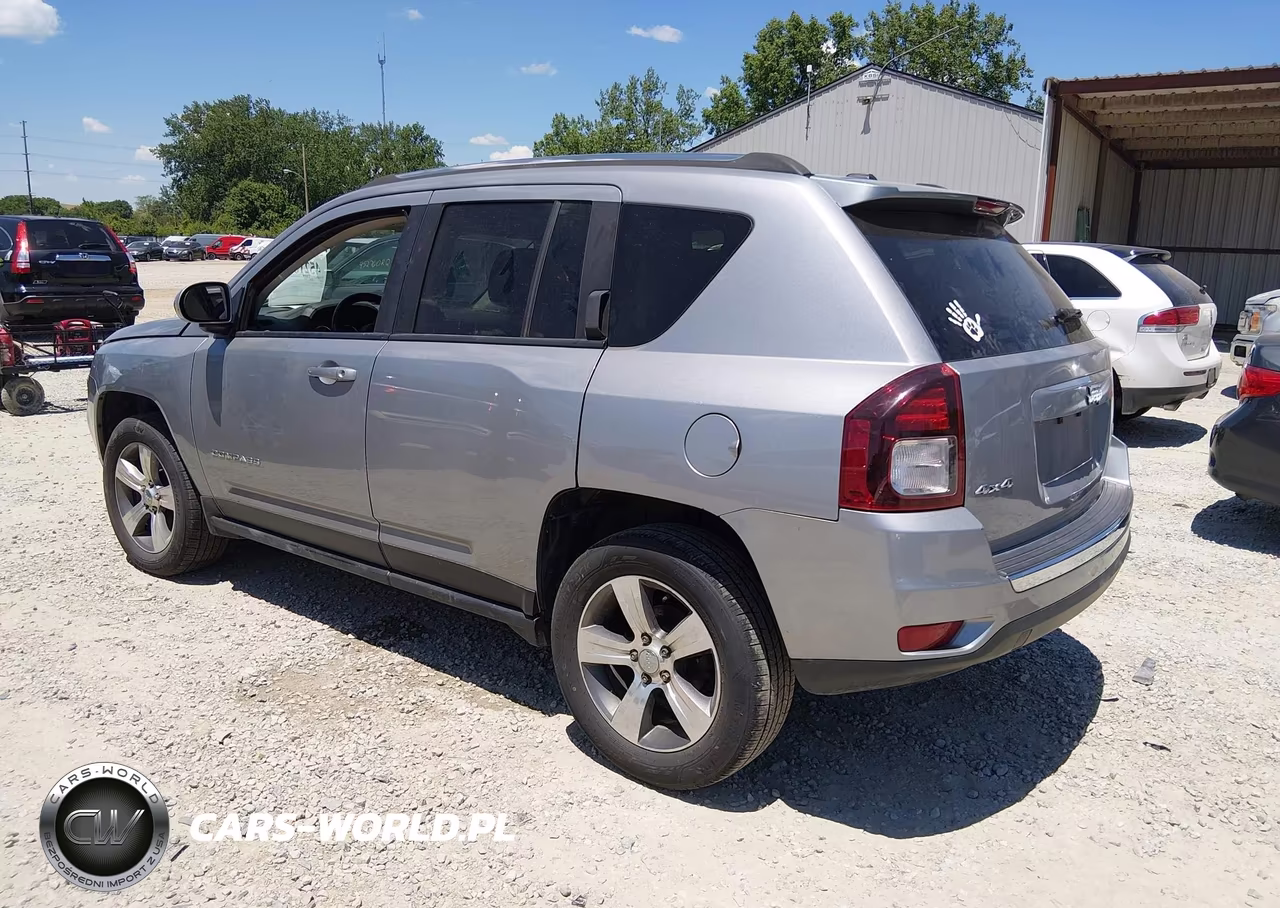 2017 Jeep Compass High Altitude 4X4 VIN:1C4NJDEB3HD126555 - 3