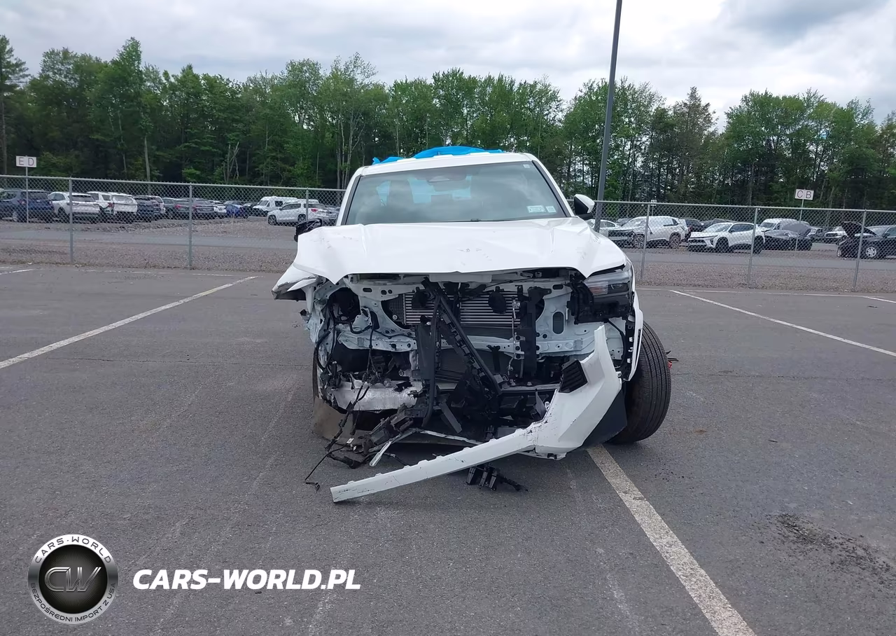 2025 Toyota Tacoma Sr5 VIN:3TMLB5JN9SM189407 - 12