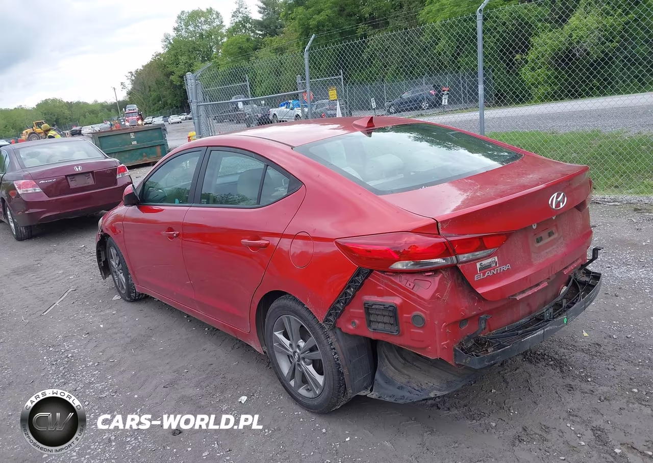 2017 Hyundai Elantra Se VIN:5NPD84LFXHH009353 - 3