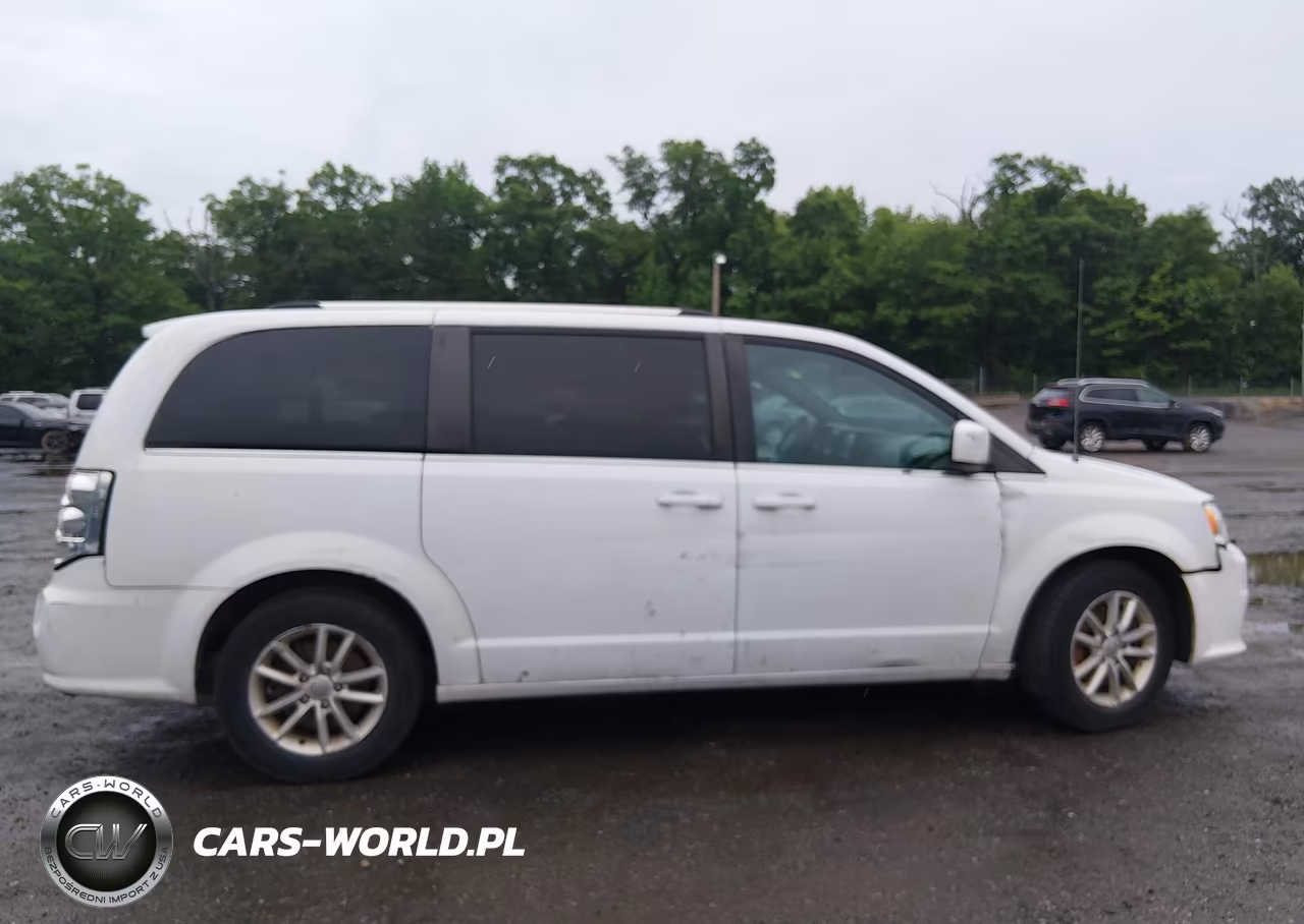 2018 Dodge Grand Caravan Sxt VIN:2C4RDGCG4JR300256 - 13