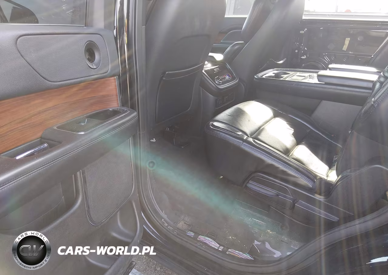 2020 Lincoln Navigator Reserve VIN:5LMJJ2KT1LEL00716 - 8