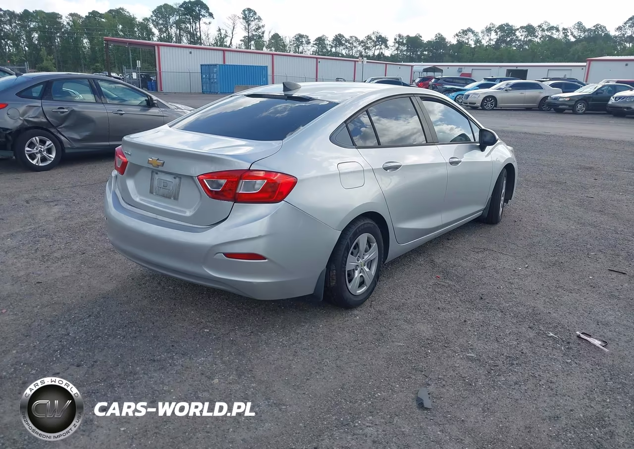 2017 Chevrolet Cruze Ls Auto VIN:1G1BC5SM4H7146183 - 4