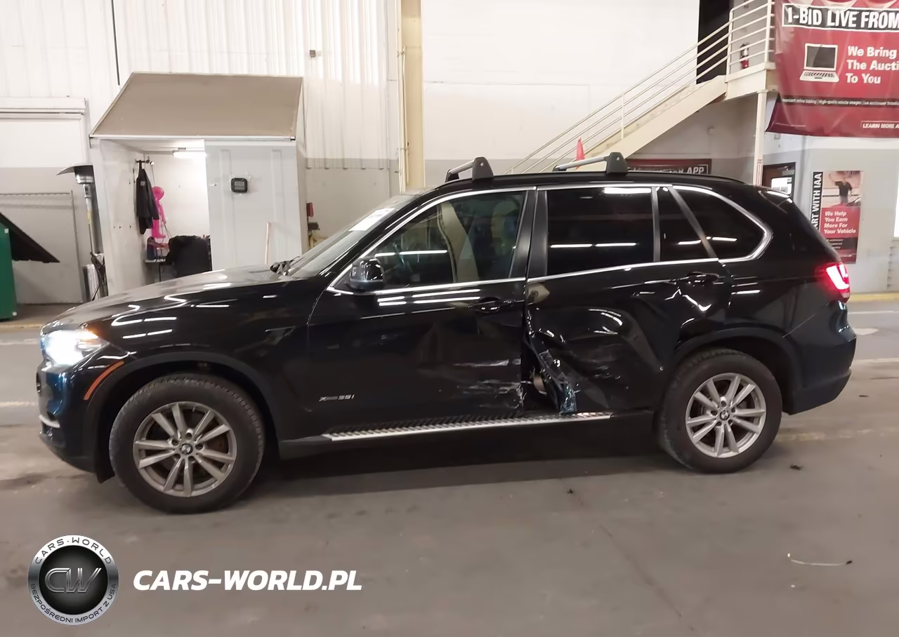 2015 BMW X5 xDrive35I VIN:5UXKR0C53F0P06179 - 14
