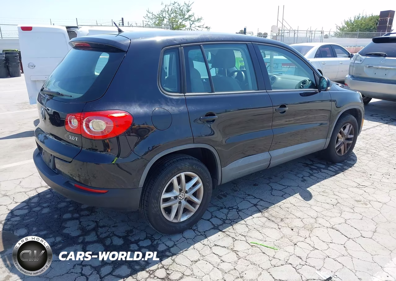 2011 Volkswagen Tiguan S VIN:WVGAV7AX6BW559350 - 4