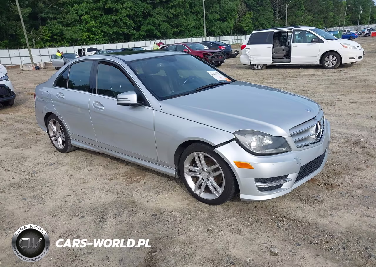 2013 Mercedes-Benz C 250 Sport