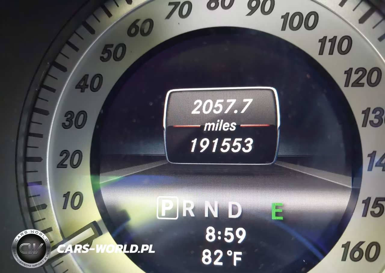 2013 Mercedes-Benz C 250 Sport VIN:WDDGF4HBXDA849701 - 15