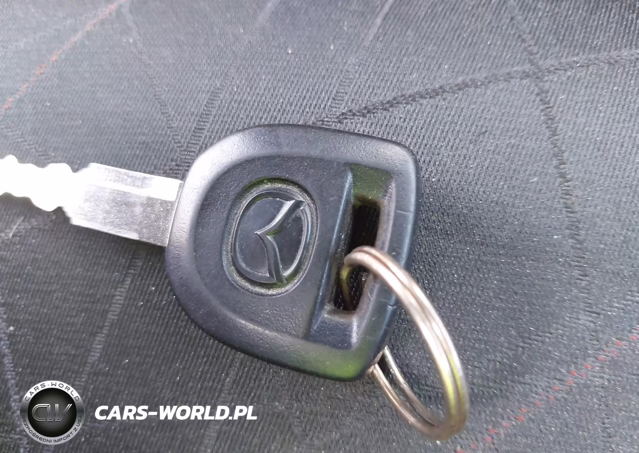 2012 Mazda Mazda2 Sport VIN:JM1DE1KY5C0138052 - 11