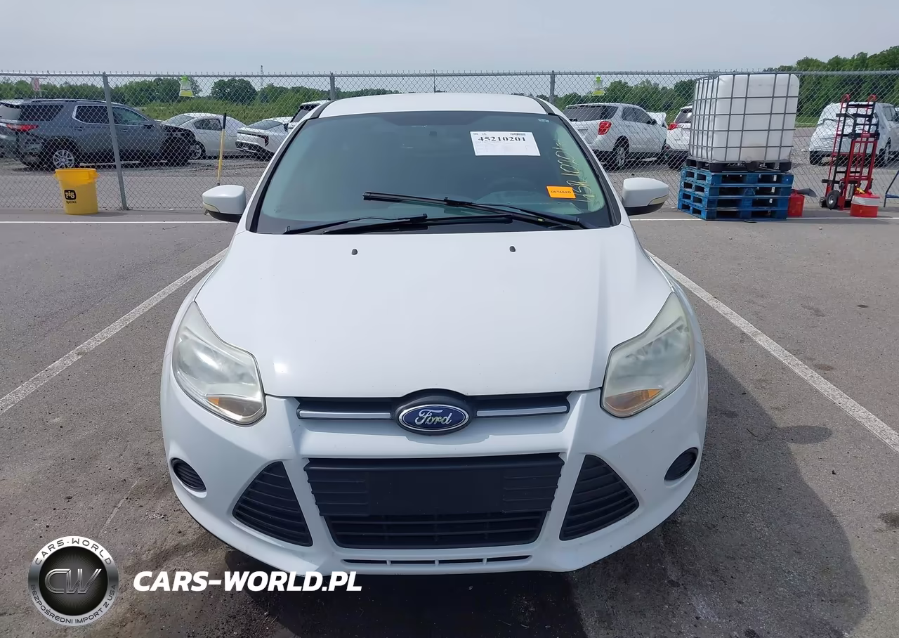 2013 Ford Focus Se VIN:1FADP3K23DL307699 - 12