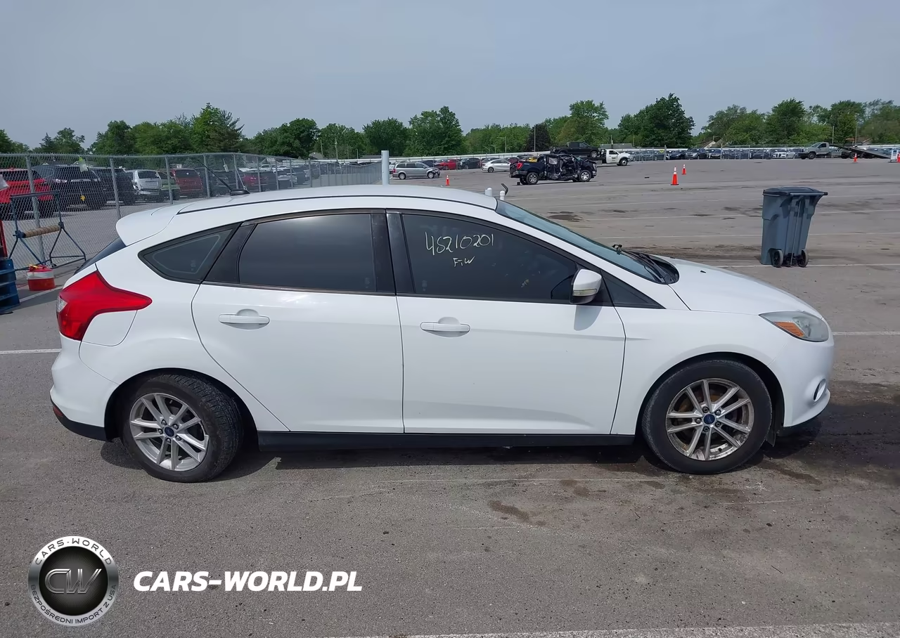2013 Ford Focus Se VIN:1FADP3K23DL307699 - 13