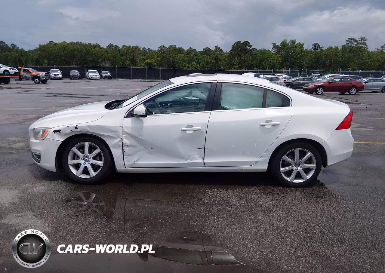 2016 Volvo S60 T5 Drive-E Premier VIN:YV126MFK5G2408865 - 14