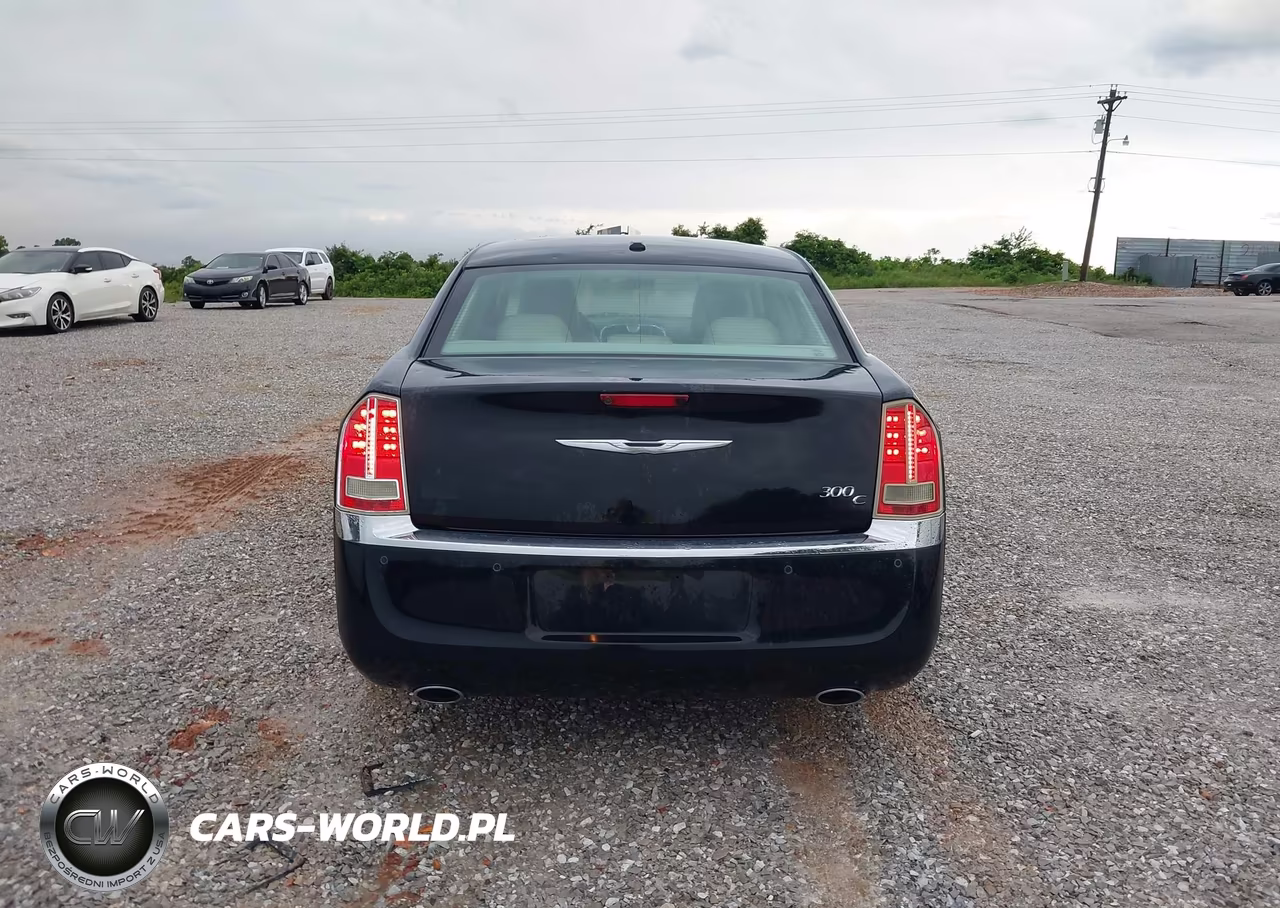 2014 Chrysler 300C VIN:2C3CCAET2EH167531 - 16