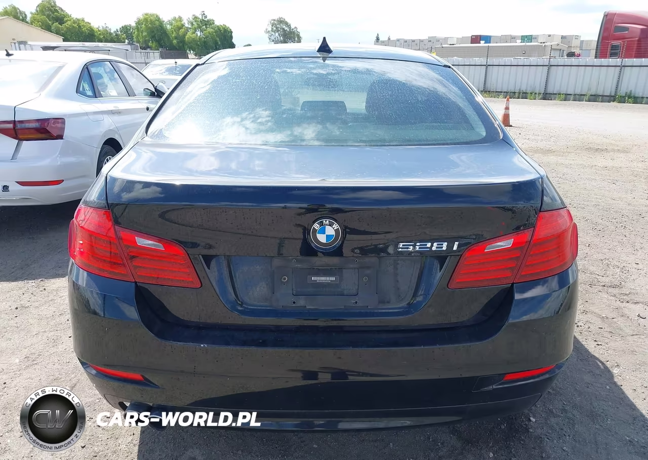 2016 BMW 528I VIN:WBA5A5C56GG347399 - 16