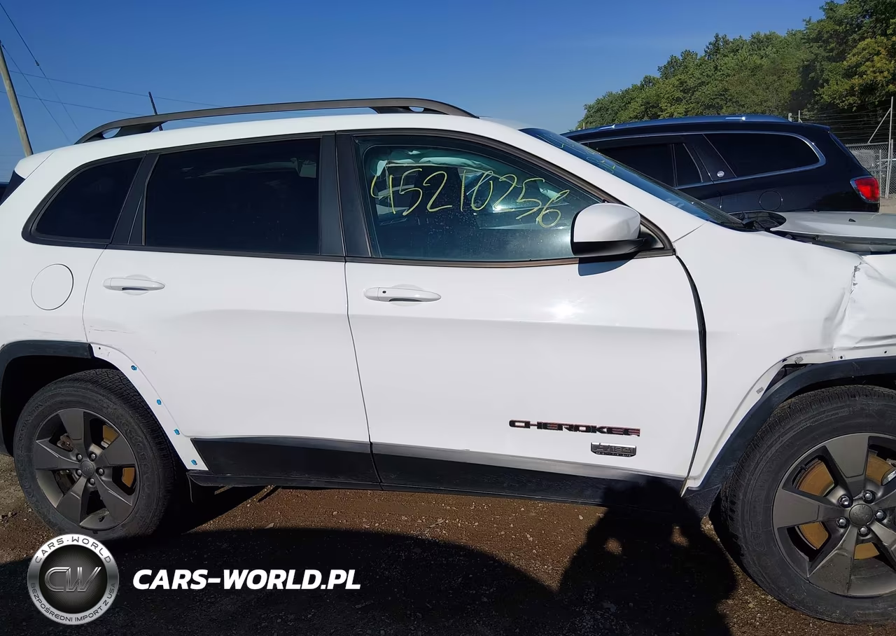2016 Jeep Cherokee 75Th Anniversary VIN:1C4PJMCB7GW295850 - 13