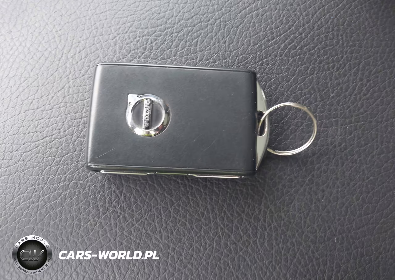 2022 Volvo Xc60 B5 Momentum VIN:YV4L12RK8N1972888 - 11