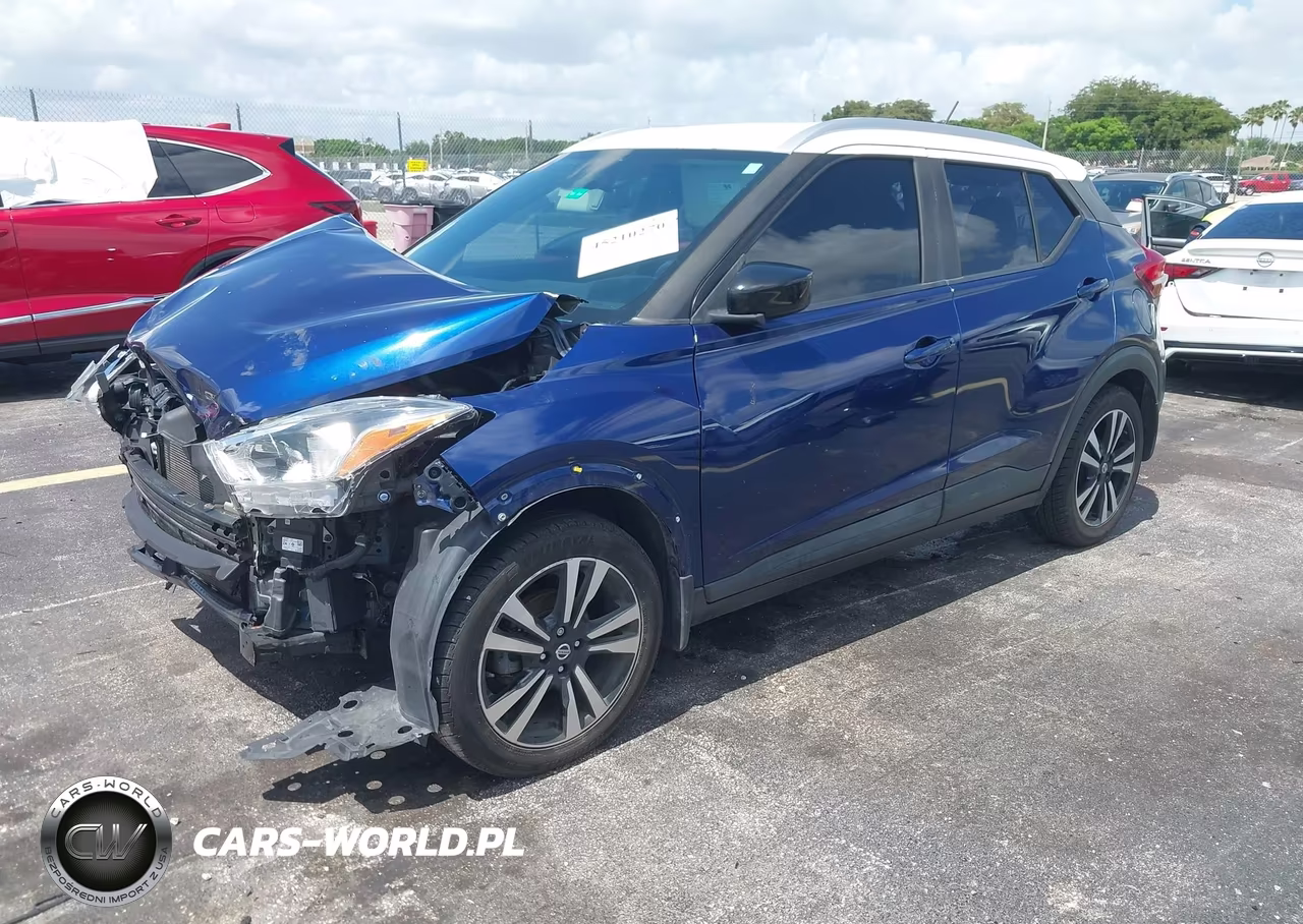 2018 Nissan Kicks Sv VIN:3N1CP5CU7JL542885 - 2
