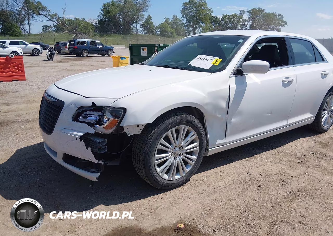2014 CHRYSLER 300  VIN:2C3CCARG8EH232878 - 6
