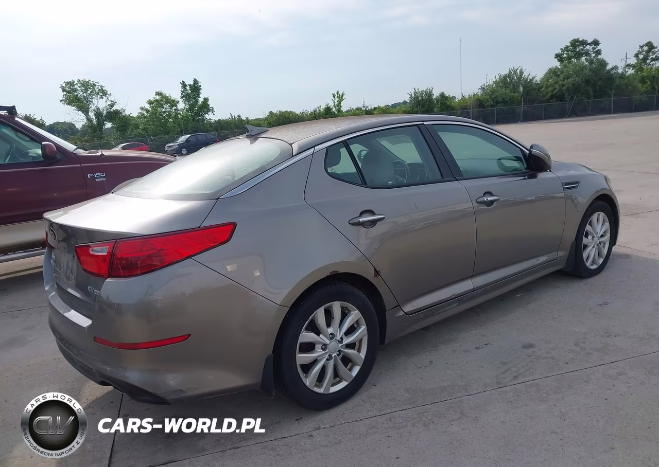 2015 Kia Optima Ex VIN:5XXGN4A77FG430635 - 4