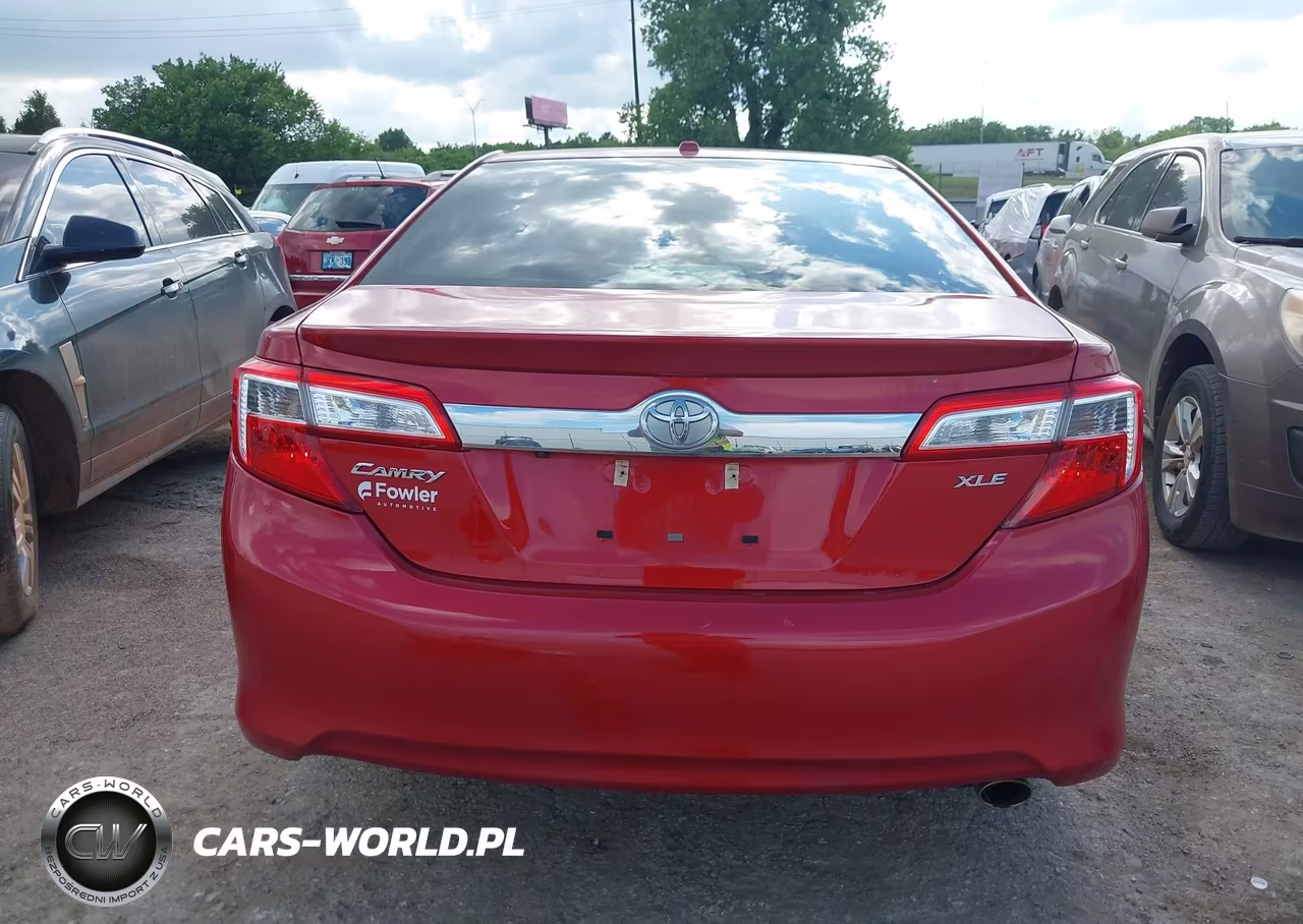 2014 Toyota Camry Xle VIN:4T1BF1FK8EU841677 - 17